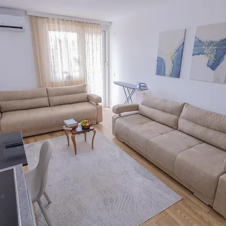 Lägenhet Imperial Novi Pazar