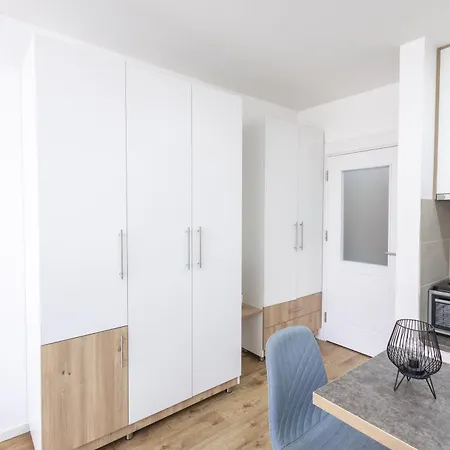 Lägenhet Imperial Novi Pazar